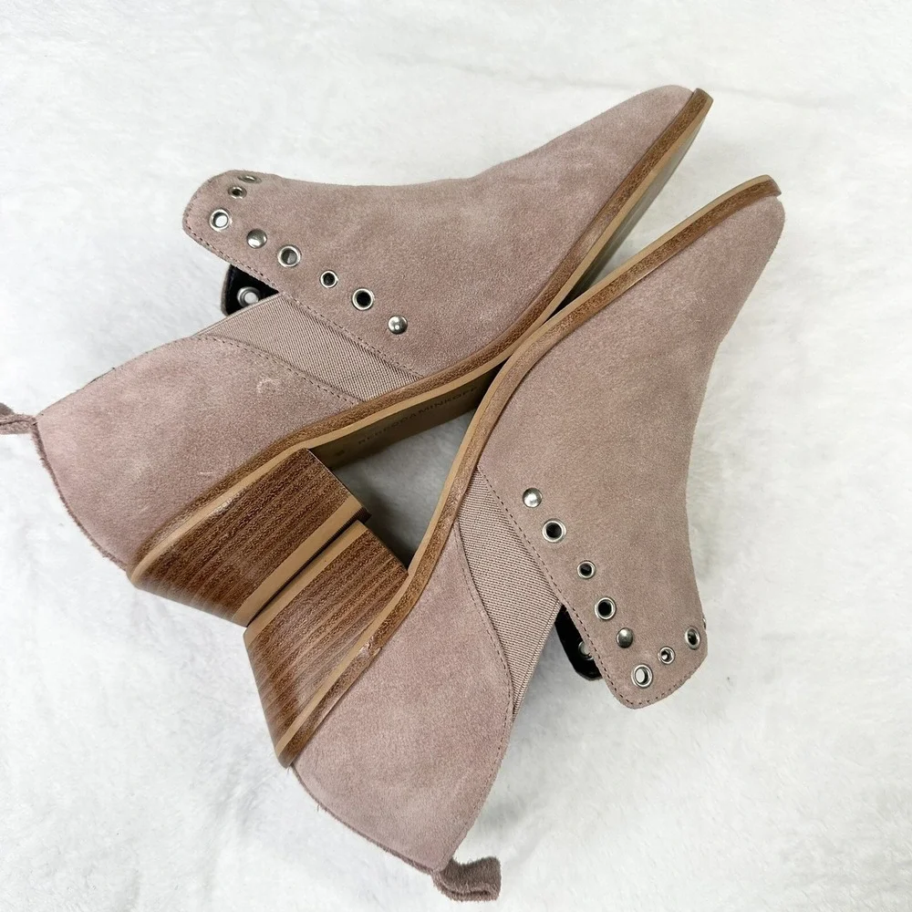 Rebecca Minkoff measurements heel